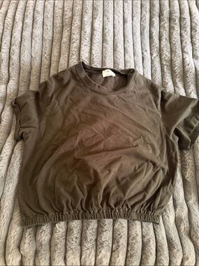 Wilfred Olive Green Cropped Elastic-Hem Tee